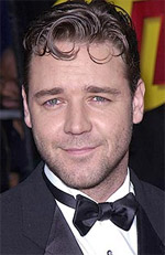   (Russell Crowe)