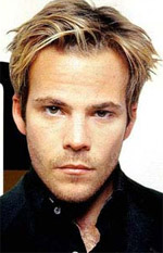   (Stephen Dorff)