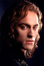   (Stuart Townsend)